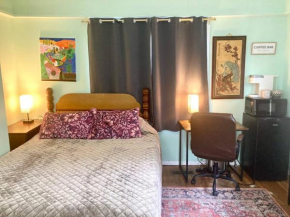 Superb Studio In Johnson City Center 1 min to ETSU